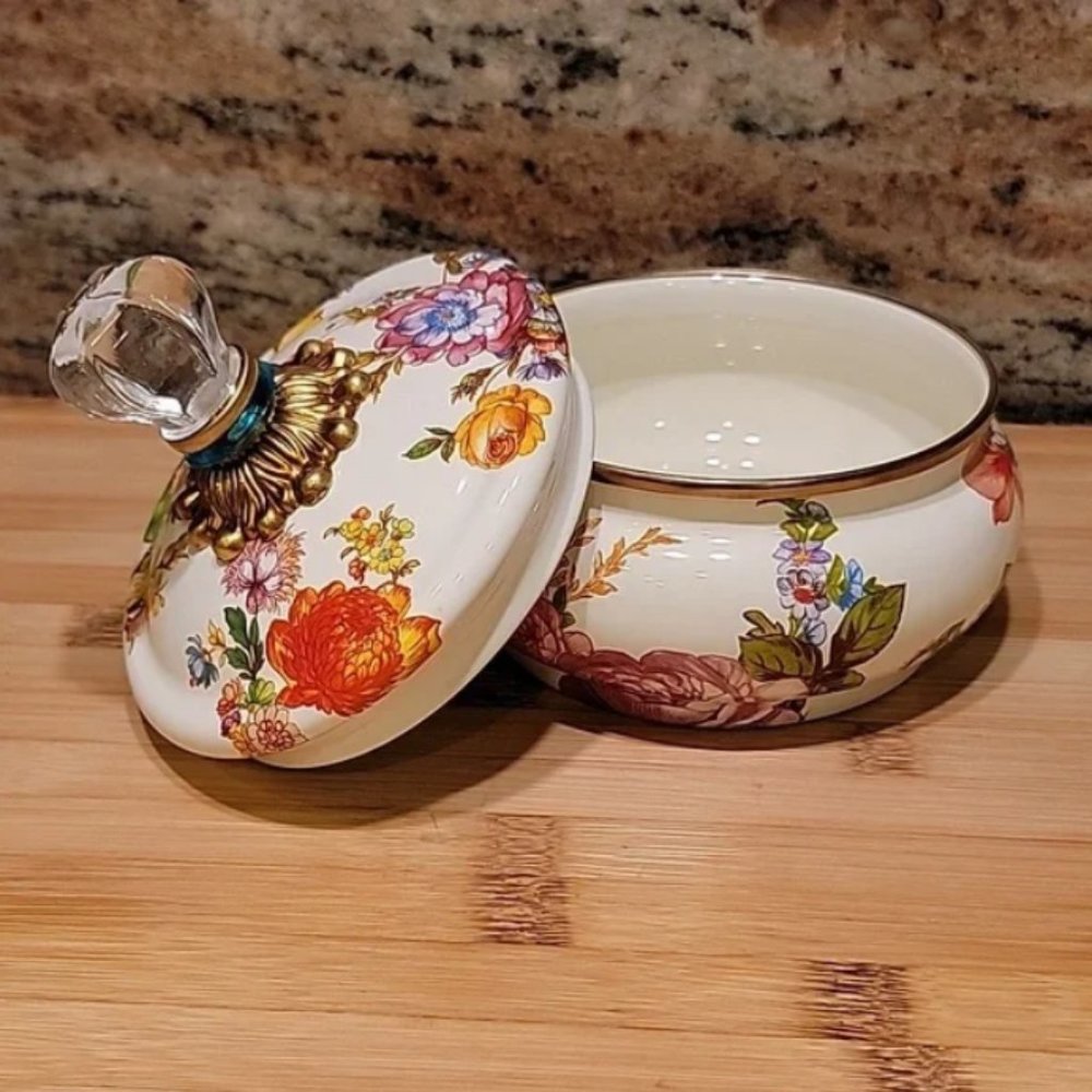 Mackenzie-Childs Flower Market Squashed Pot in White - Picture 5 of 7